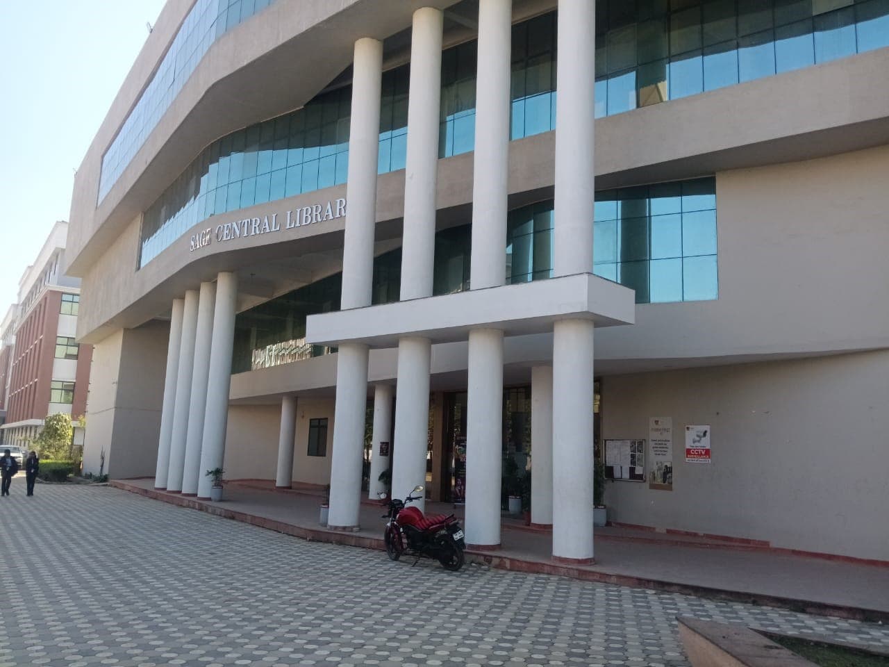 SAGE University Bhopal Academic Building photo 32